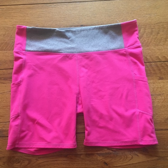 Fabletics Pants - Small pink Fabletics athletic shorts